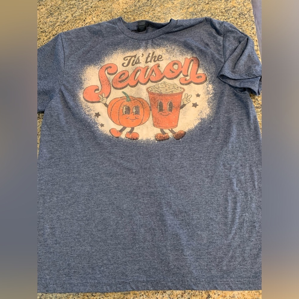 Tis the season Pumpkin Spice Coffee tshirt Size Large